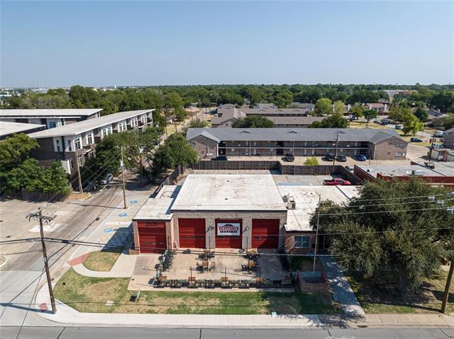 Building Photo - 13226 Bee St