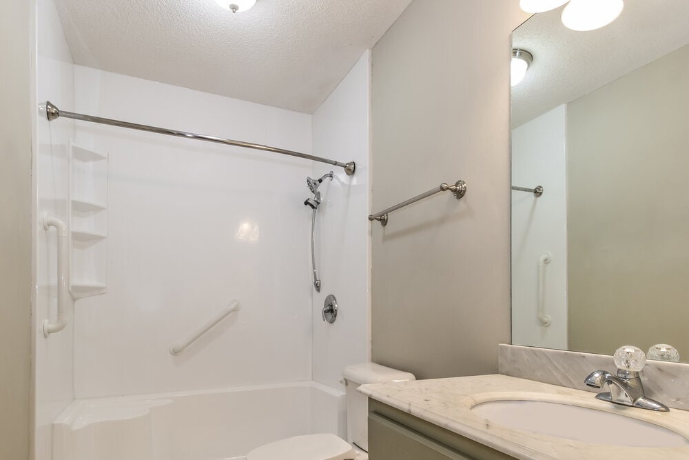 Building Photo - 6063 Choctaw Trail