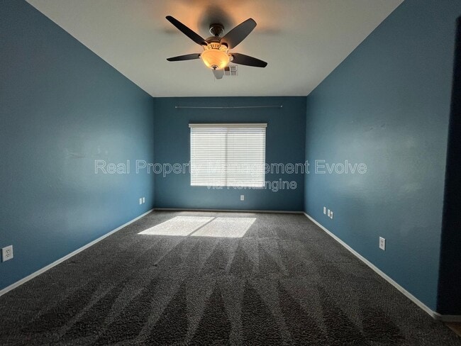 Building Photo - 2825 E Trigger Way