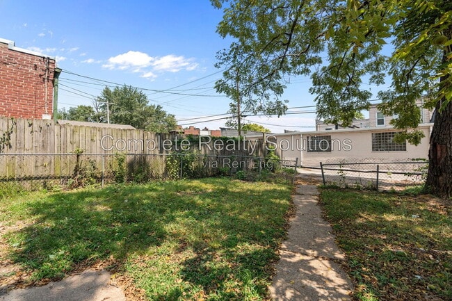 Building Photo - 2928 Texas Ave