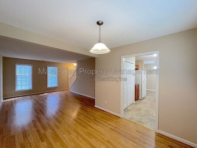 Building Photo - 6320 Dry Fork Ln