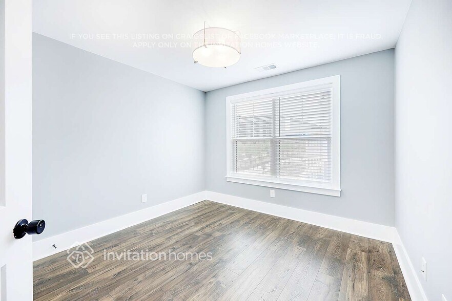 Building Photo - 1216 49th Ave N