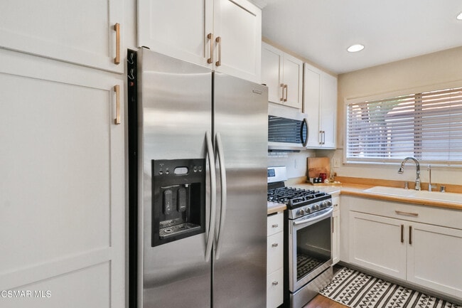 Building Photo - 15155 Marquette St