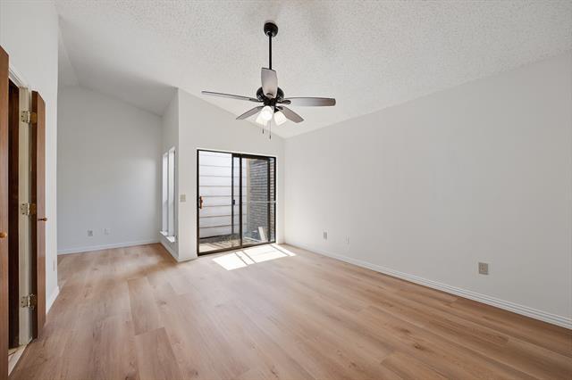 Building Photo - 3217 Laurel Oaks Ct