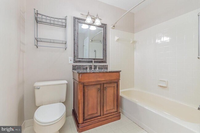 Building Photo - 6311 Chaucer Ln