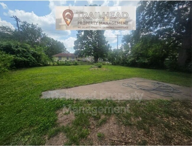 Building Photo - 13629 Applewood Dr