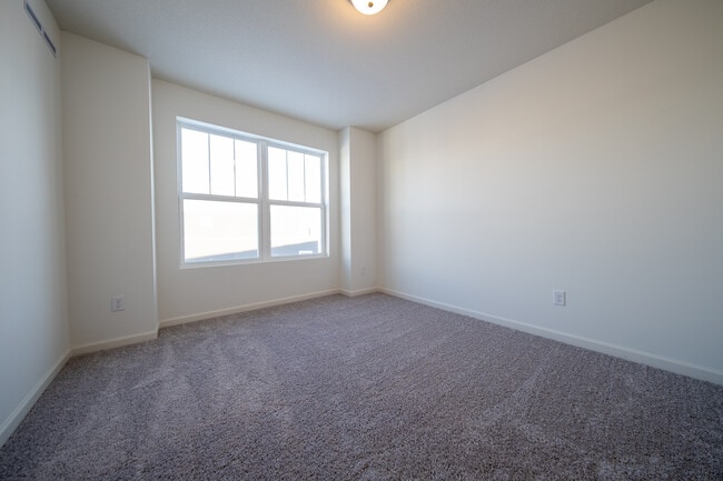 Building Photo - 5885 156th St W