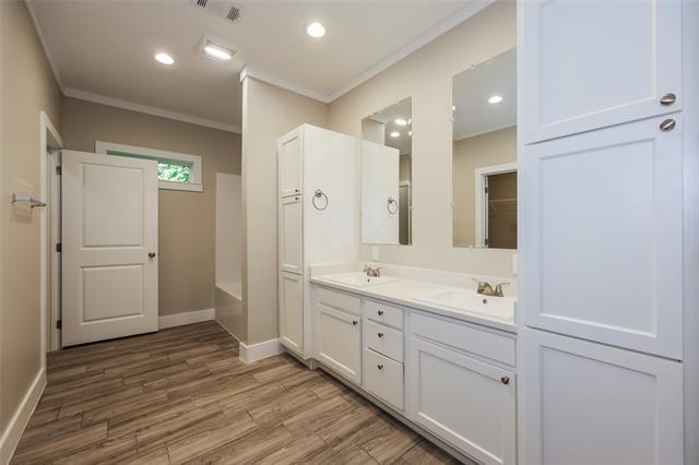 Building Photo - 3530 Cauthorn Dr