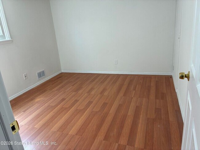 Building Photo - 44 Longdale St