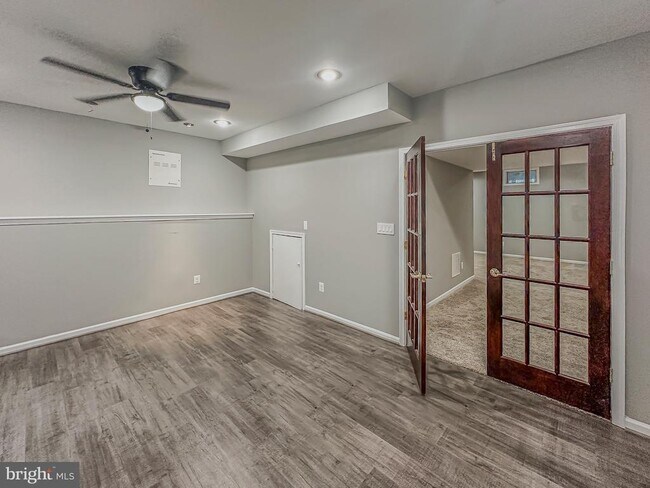 Building Photo - 43263 Somerset Hills Terrace