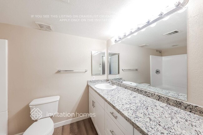 Building Photo - 1408 W Piute Ave