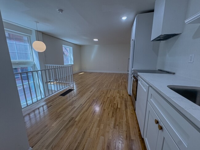 Building Photo - 536 N 19th St