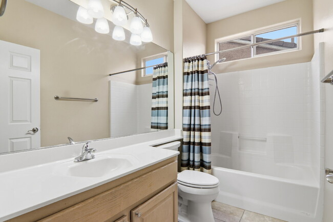 Building Photo - Discover comfortable single-story living in this inviting 3-bedroom, 2-bathroom home offering 1,7...