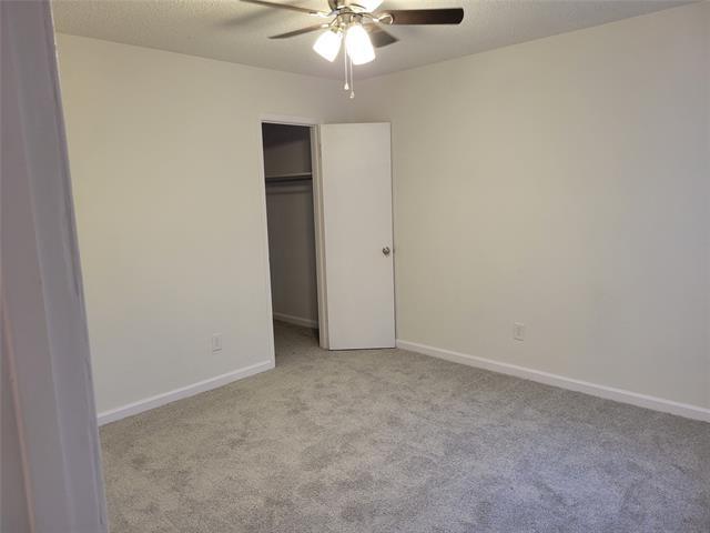Building Photo - 3127 Willowbrook Ct