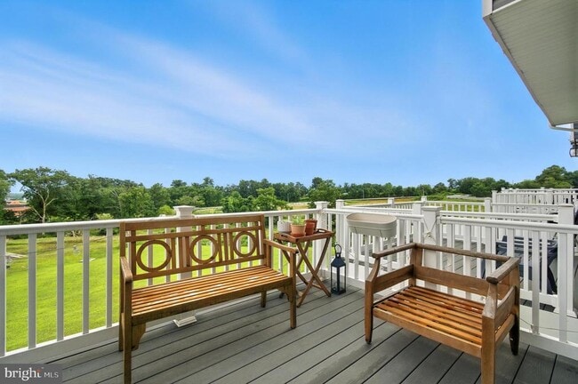 Building Photo - 5051 Silver Oak Dr