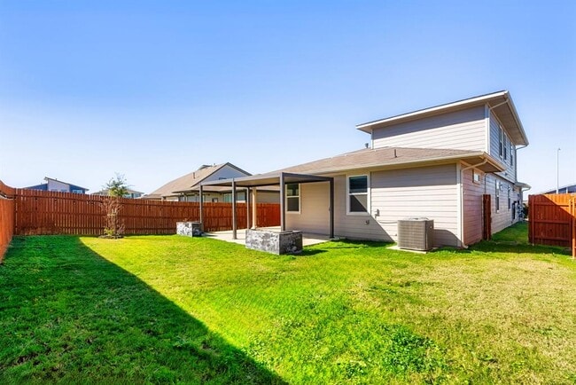 Building Photo - 7409 Peggie Nell Dr