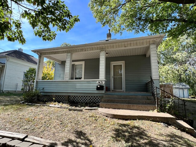 Building Photo - Charming 3-Bedroom Single Family Home