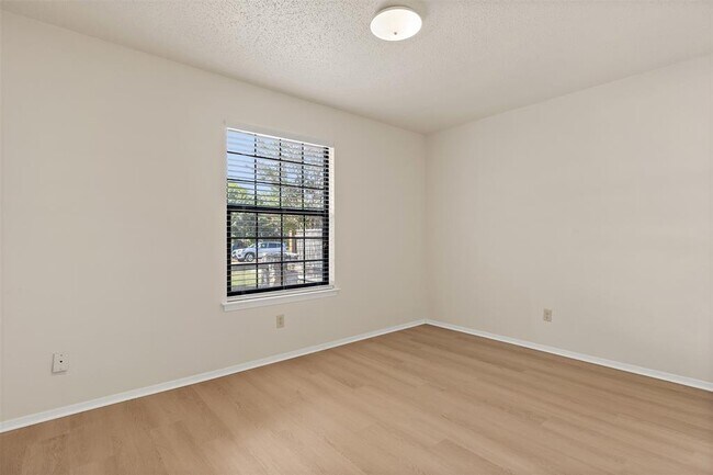 Building Photo - 11205 Amethyst Trail