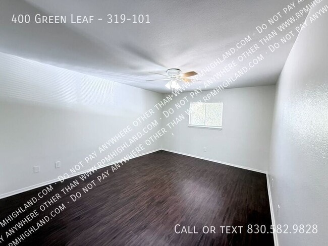 Building Photo - 400 Green Leaf