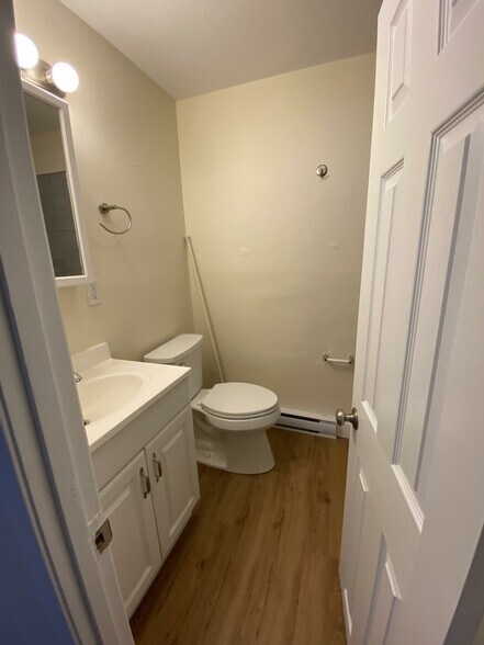 Building Photo - 896 Huntington Ave