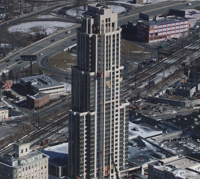 Primary Photo - Trump Plaza Residences