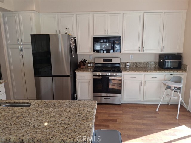 Building Photo - 102 Mira Mesa