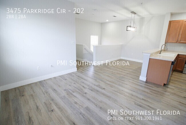 Building Photo - 3475 Parkridge Cir