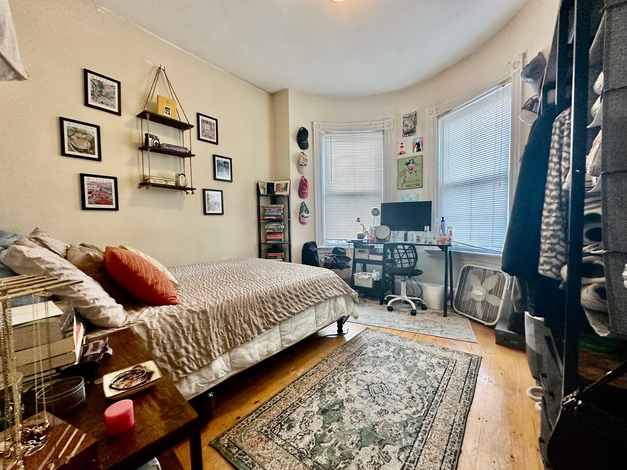 Building Photo - 5 Sachem St