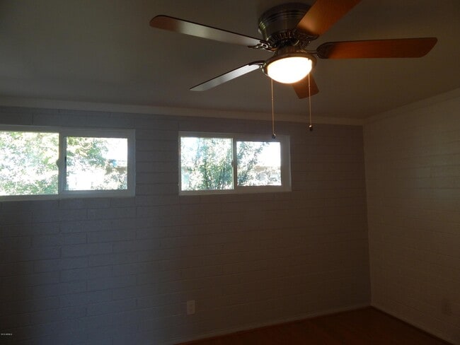Building Photo - 2019 S Granada Dr