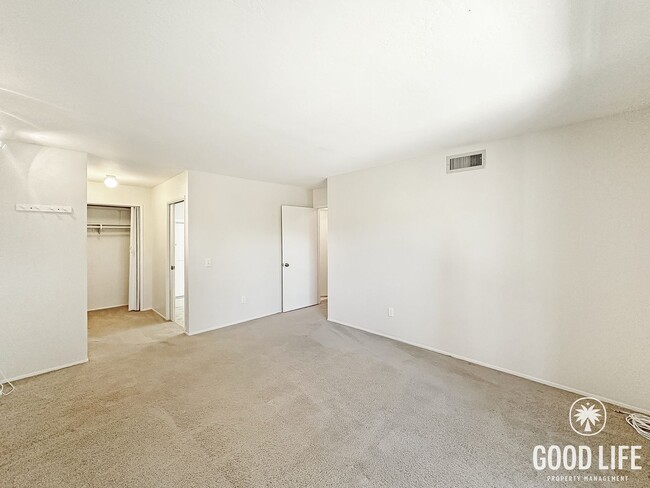 Building Photo - 2B/2BA in the Westwood Community of Rancho Bernardo featuring Air Conditioning and 2-car detached...