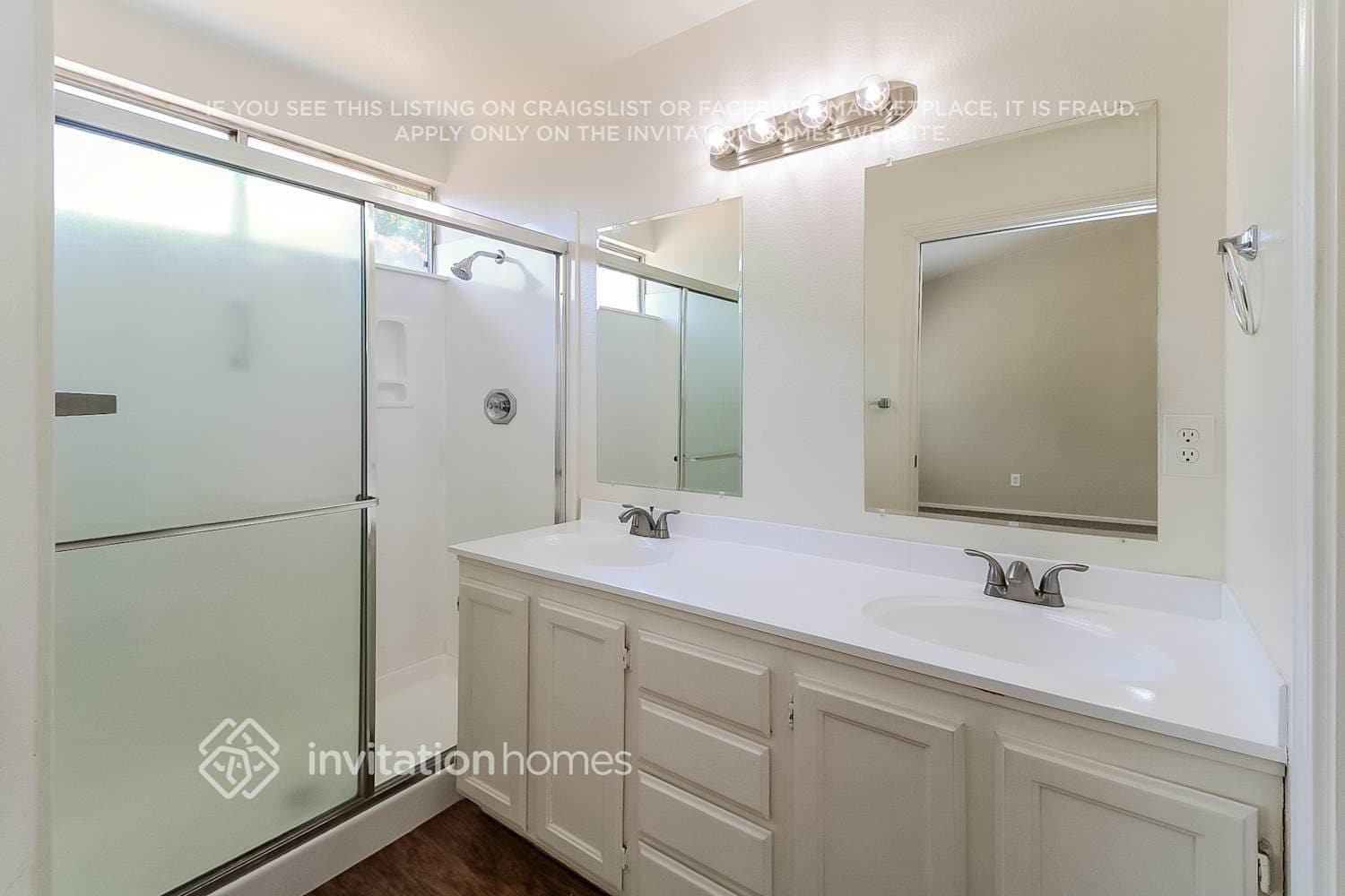 Building Photo - 8600 Luciano Ct
