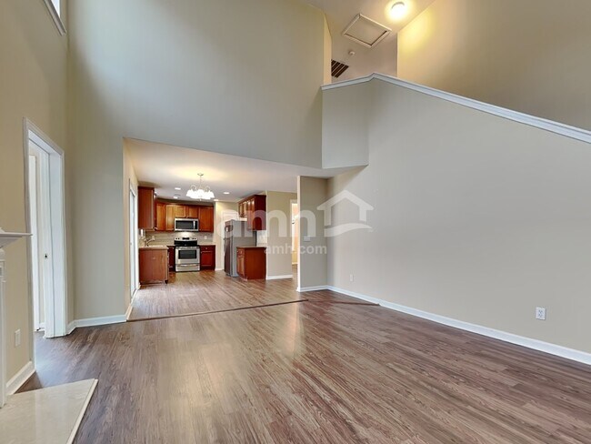 Building Photo - 2236 Blakers Blvd