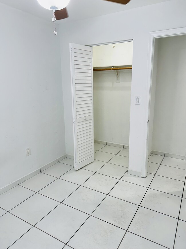 Building Photo - 14050 SW 55th St