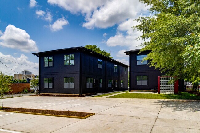 Building Photo - 1410 Barnwell St