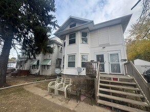 Building Photo - 2210-2212 N Knoxville Ave