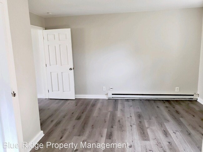 Building Photo - 1 br, 1 bath House - 189 Cedar Point Road #2