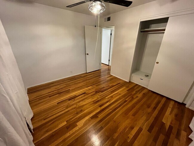 Building Photo - Cozy Home for rent in Tulare