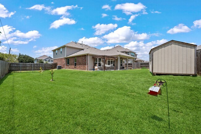 Building Photo - 20602 Pioneer Oak Ln