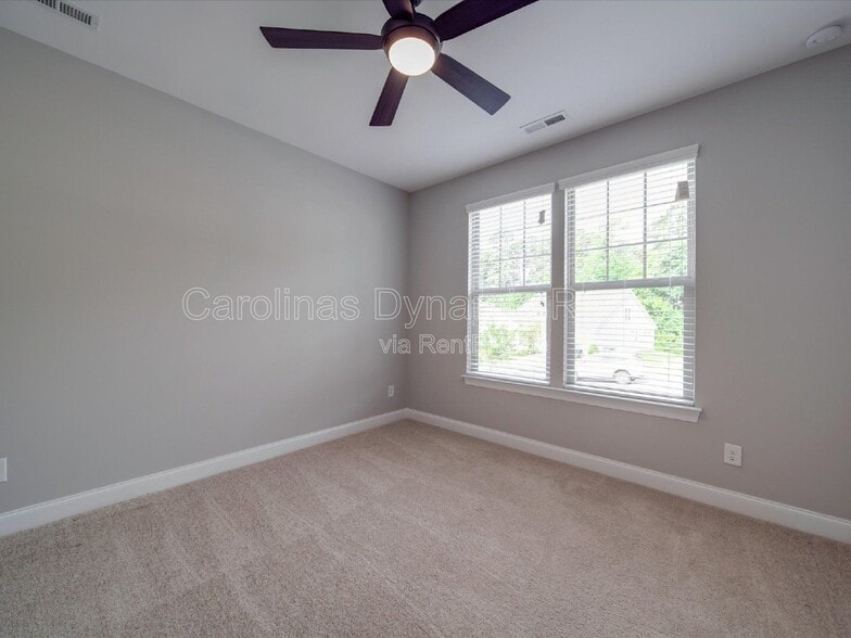 Building Photo - 14021 Goldenrod Trace Rd