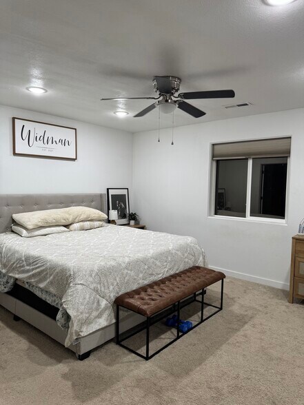 Building Photo - 2944 W 18th Ave