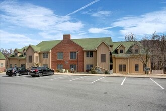 Building Photo - 14200 Northern Lights Drive