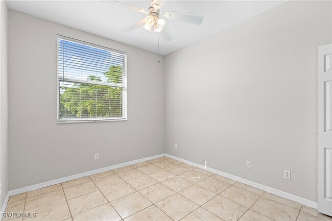 Building Photo - 4191 Bellasol Cir