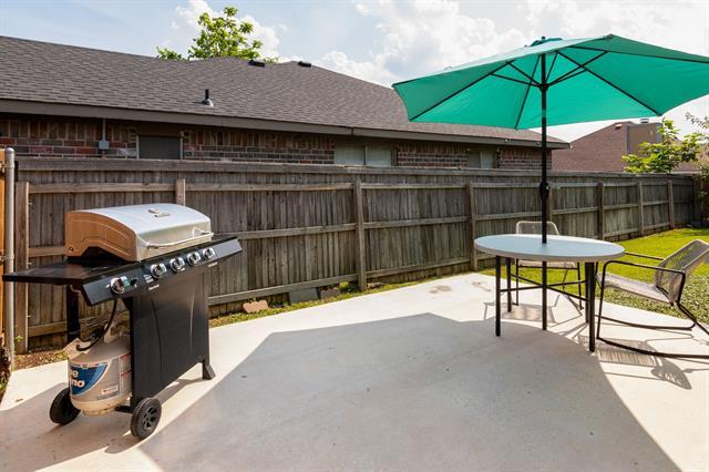 Building Photo - 6713 Windwillow Dr