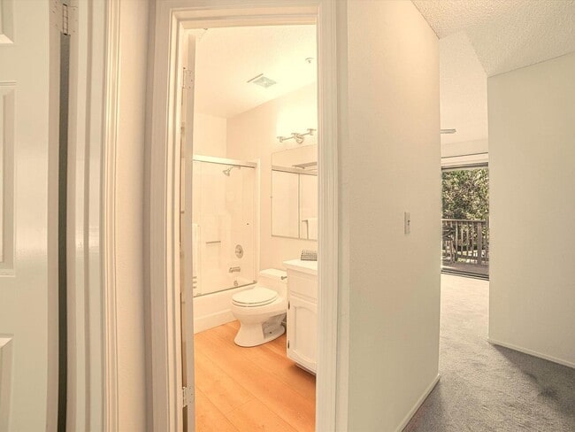 Building Photo - 3428 Smoketree Commons Dr