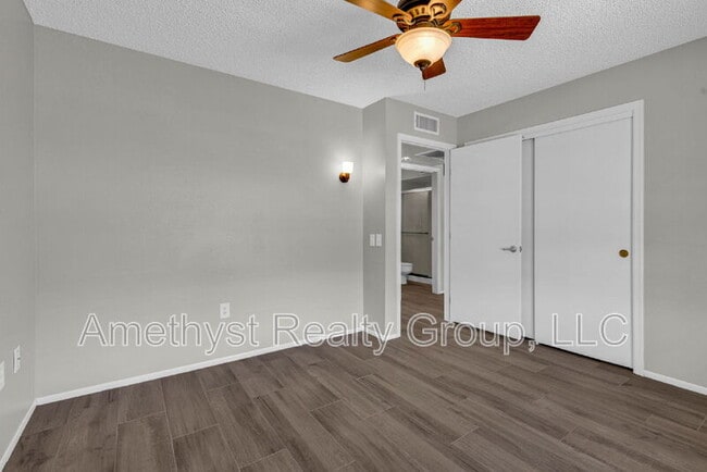 Building Photo - 14126 W Pennystone Dr