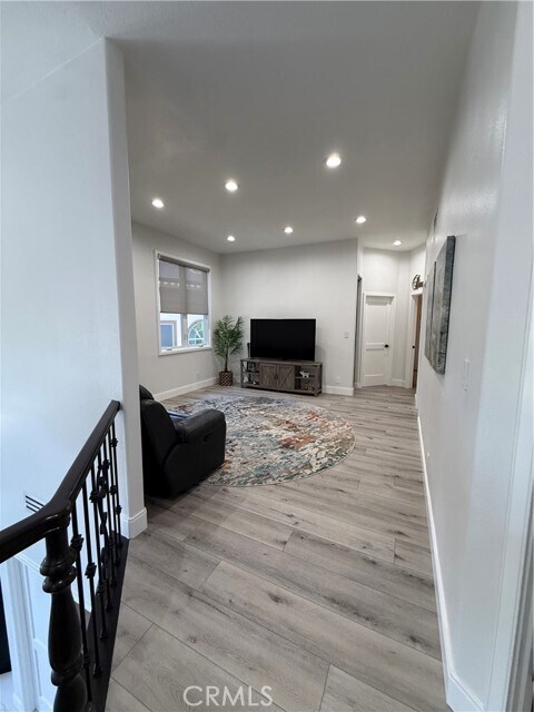 Building Photo - 27190 S Ridge Dr