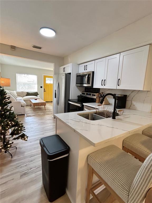 Building Photo - 4619 19th Ave S