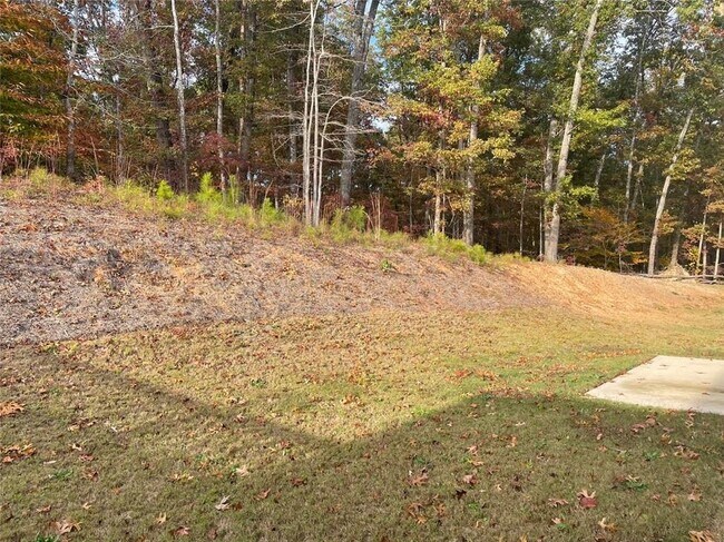 Building Photo - 2140 Adam Acres Dr