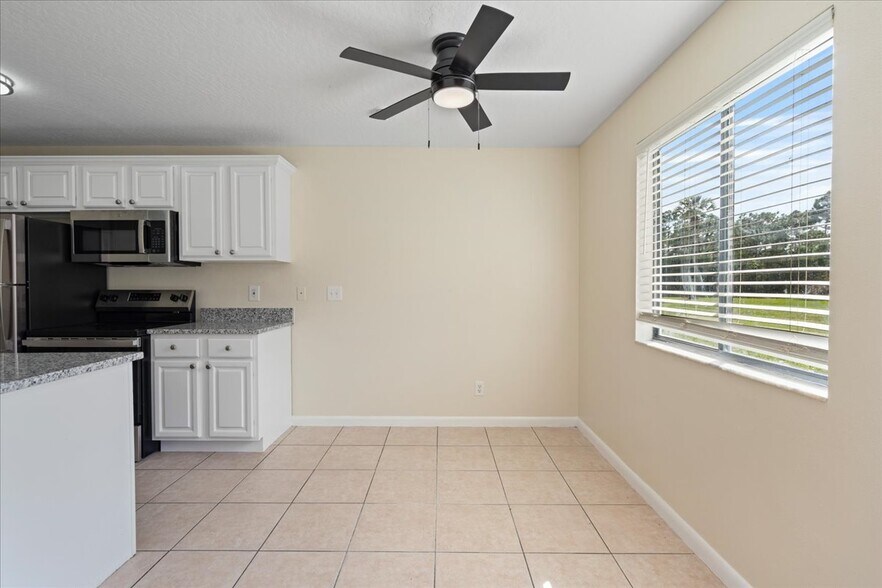 Building Photo - 1884 Agora Cir SE