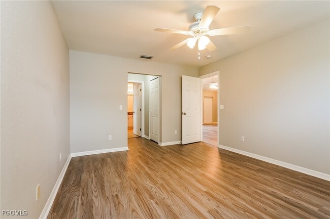 Building Photo - 2108 NE 15th Ln